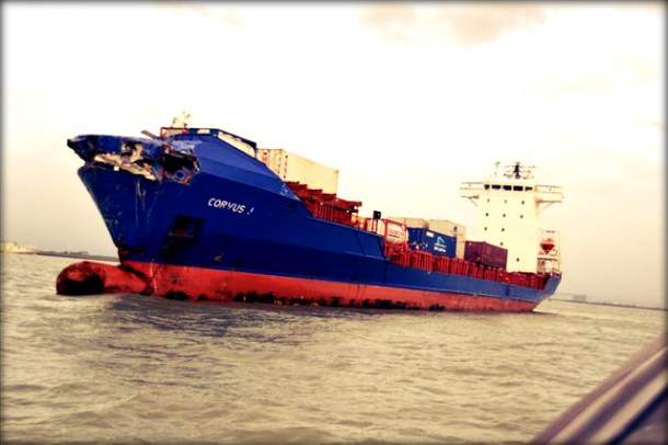 2012.12.05 - Baltic Ace Car Carrier Sinks After Collision with Containership in North Sea Figure 3