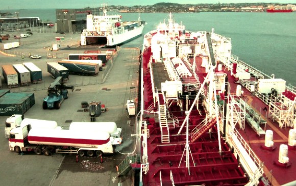 2013.05.07 - Standards and Rules for Bunkering of Gas-Fuelled Ships