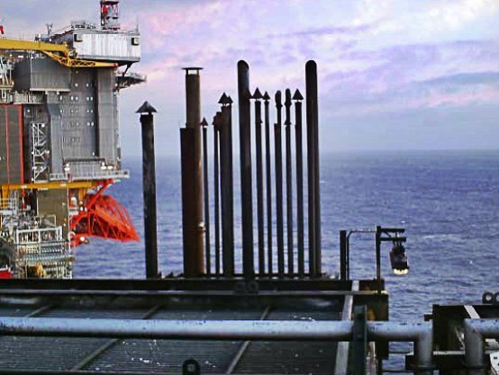 Light fixture placed upwind of the vent stack