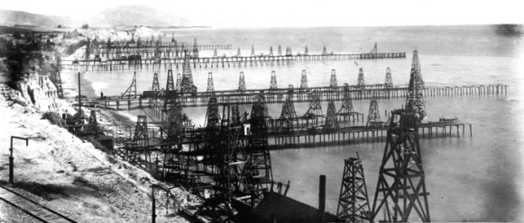 2013.09.03 - A Brief History of Offshore Oil Drilling Figure 2