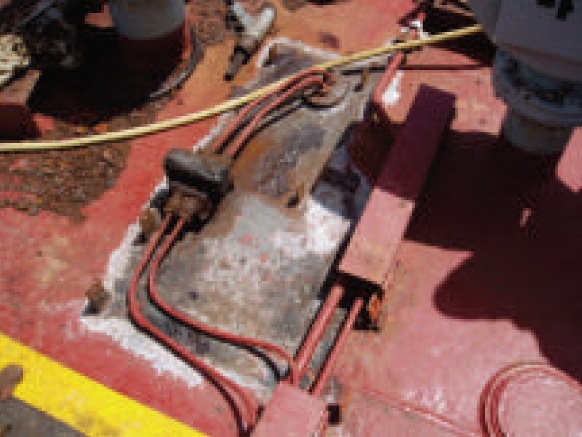 2013.10.04 - Corrosion Under Walkways on Oil Tankers Figure 4