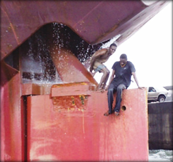 2013.10.18 - Use of Rudder Trunk for Smuggling Figure 1