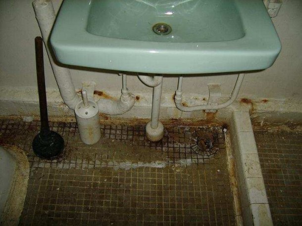 2013.11.13 - Paris MoU Detention Report for Bulk Carrier MV EEC Atlantic Figure 8