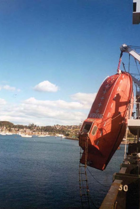 2014.04.28 - Lifeboat Incident Onboard Bulk Carrier - Investigation Report Figure 4